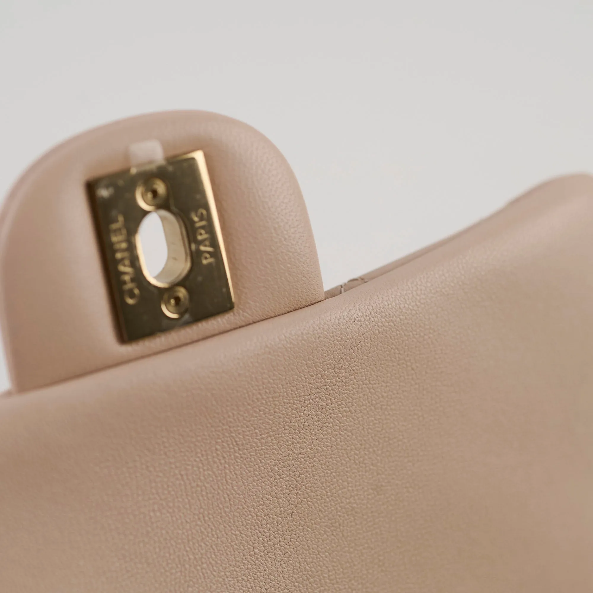 Chanel Lambskin New 2024 Extra Mini Nude - Microchip