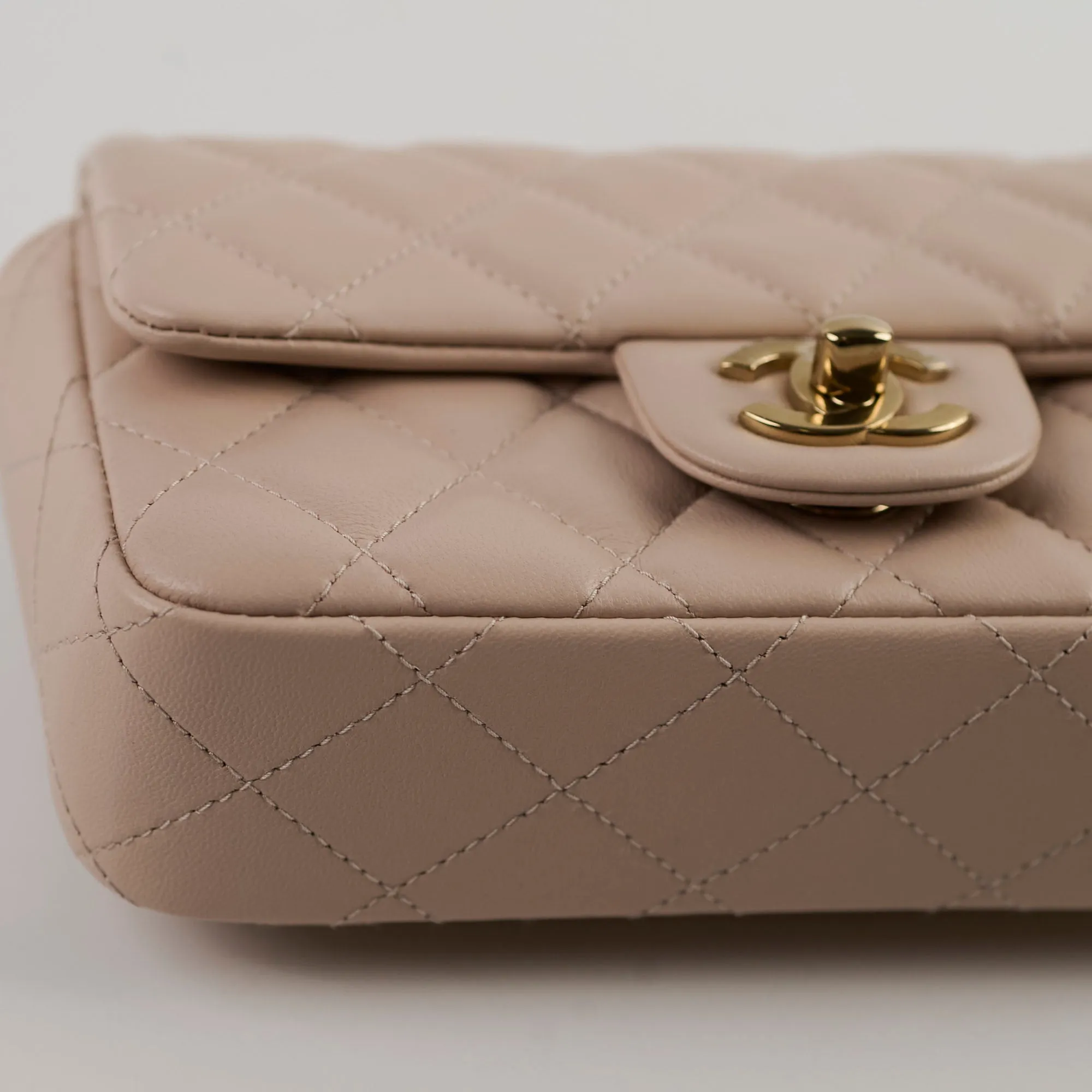 Chanel Lambskin New 2024 Extra Mini Nude - Microchip