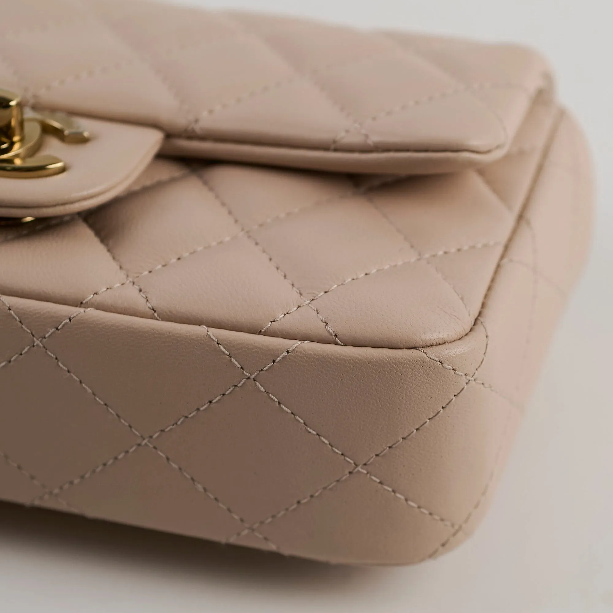 Chanel Lambskin New 2024 Extra Mini Nude - Microchip
