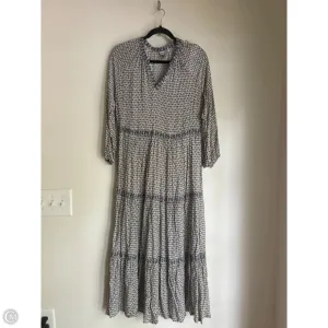 Dress Casual Maxi By Old Navy In Black & White. Size: M
