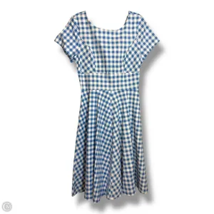 Dress Casual Midi By Clothes Mentor In Checkered Pattern. Size: M