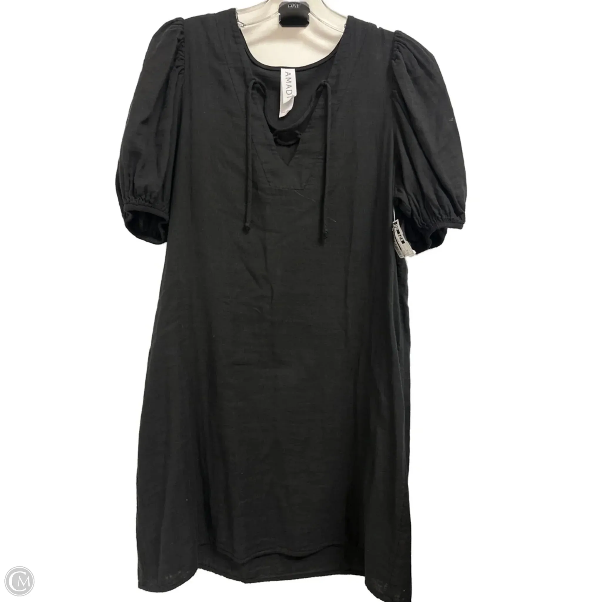 Dress Casual Short By Amadi In Black. Size: S